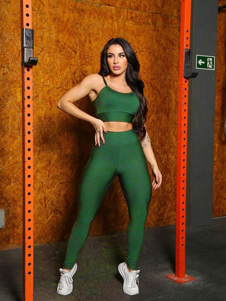 Conjunto Fitness Feminino com Top de Alça e Bojo