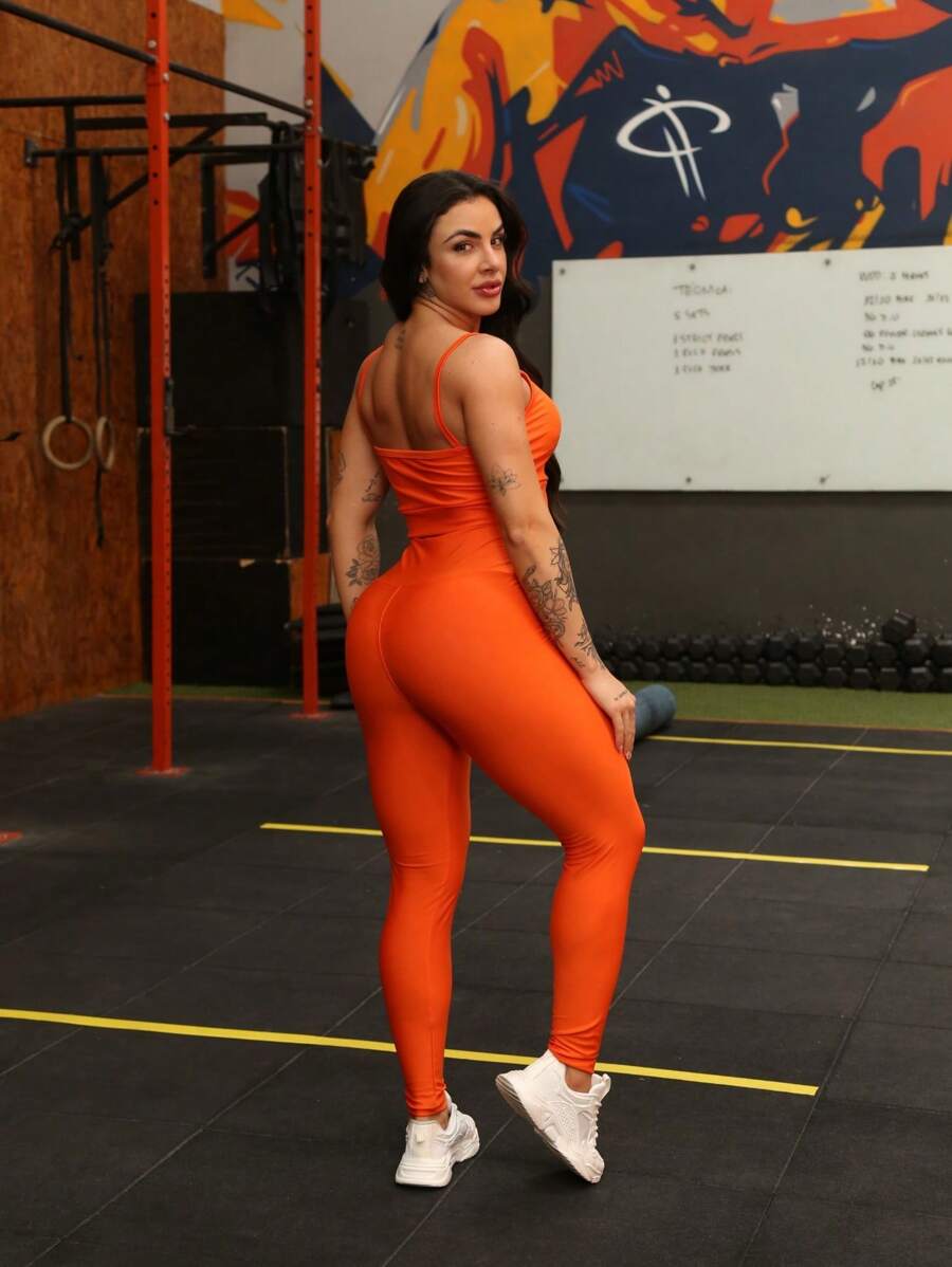 Conjunto Fitness Feminino com Top e Legging para Treino