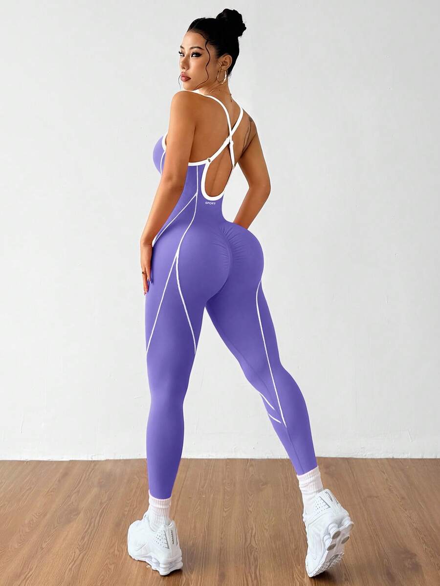 Macaquinho Fitness Feminino Sem Costas com Detalhes Contrastantes