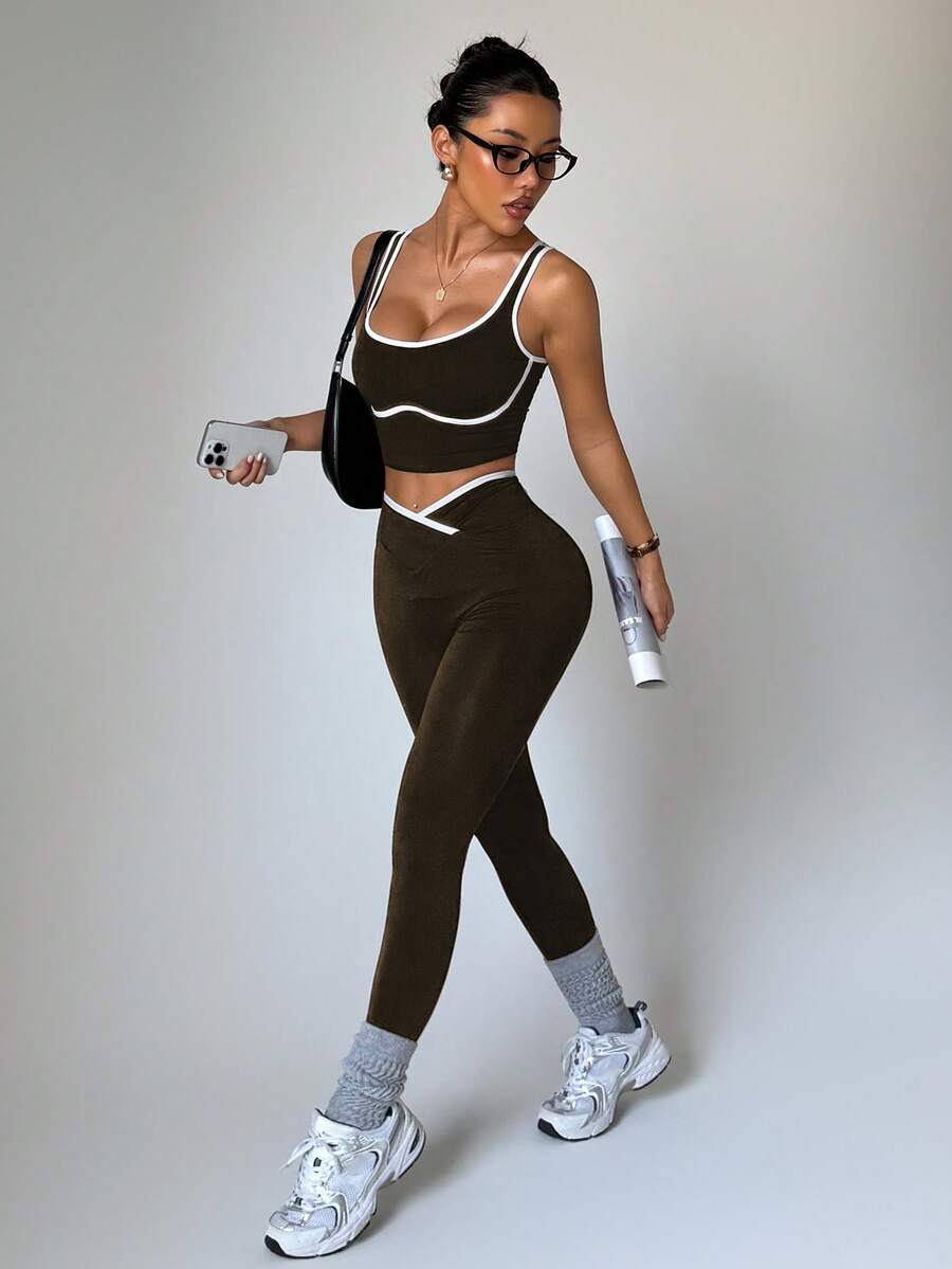 Conjunto Fitness Feminino Sem Costura com Cores Contrastantes
