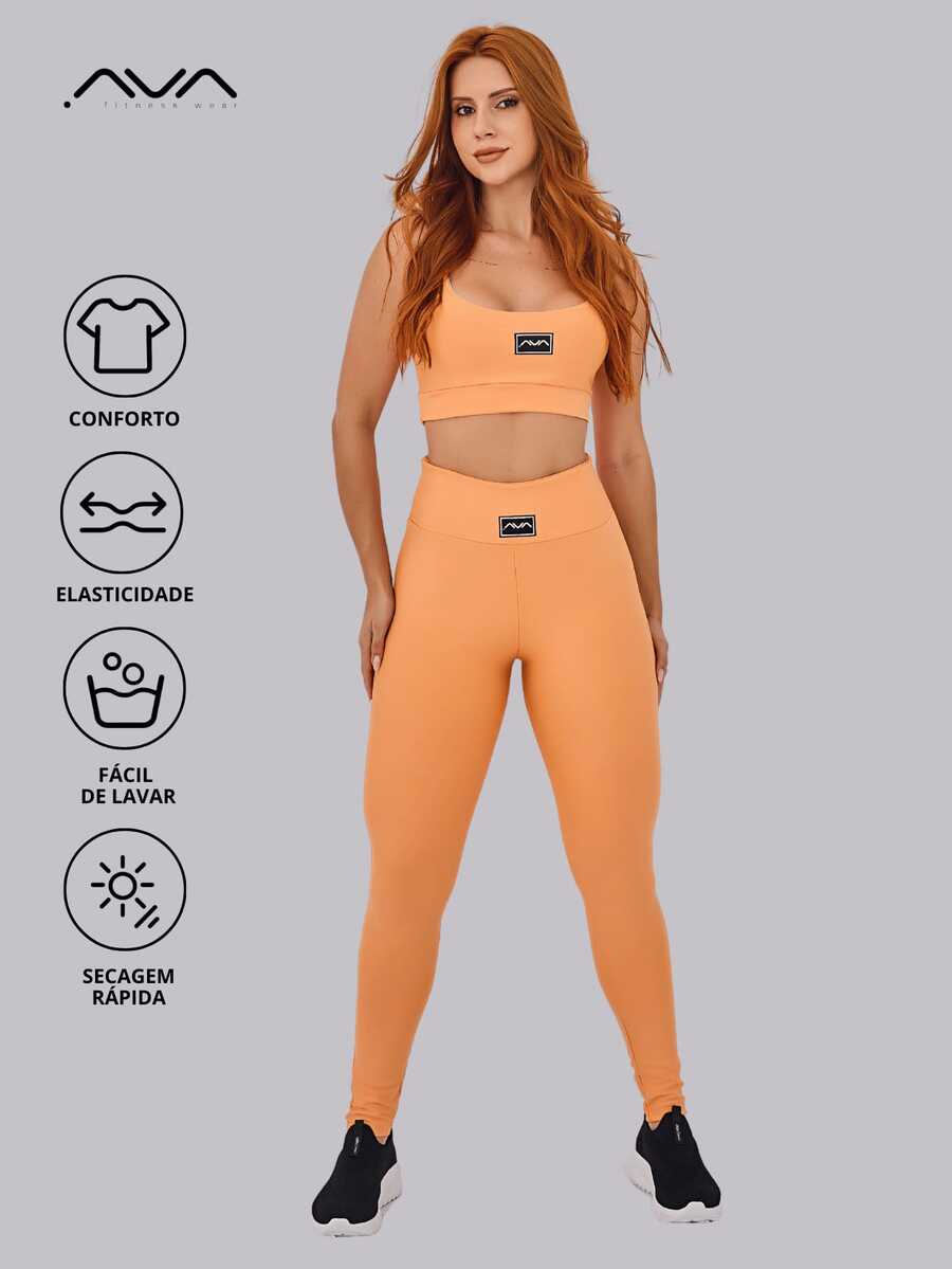 Conjunto Fitness Feminino com Top de Alças Finas e Legging de Compressão