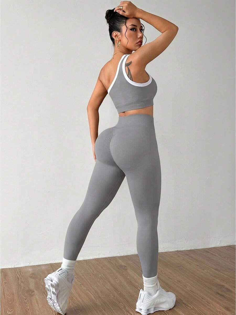 Conjunto Fitness Feminino Sem Costura com Top de Um Ombro e Legging