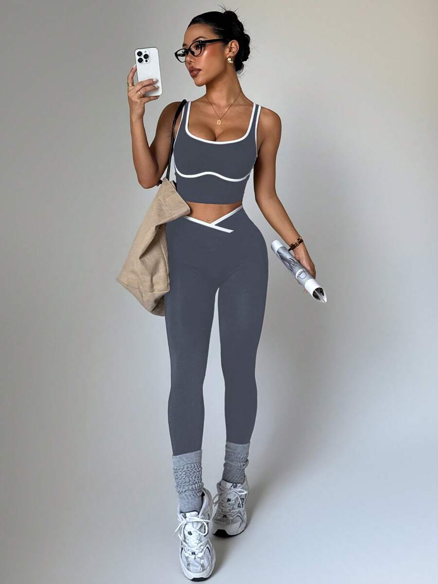 Conjunto Fitness Feminino Sem Costura com Cores Contrastantes