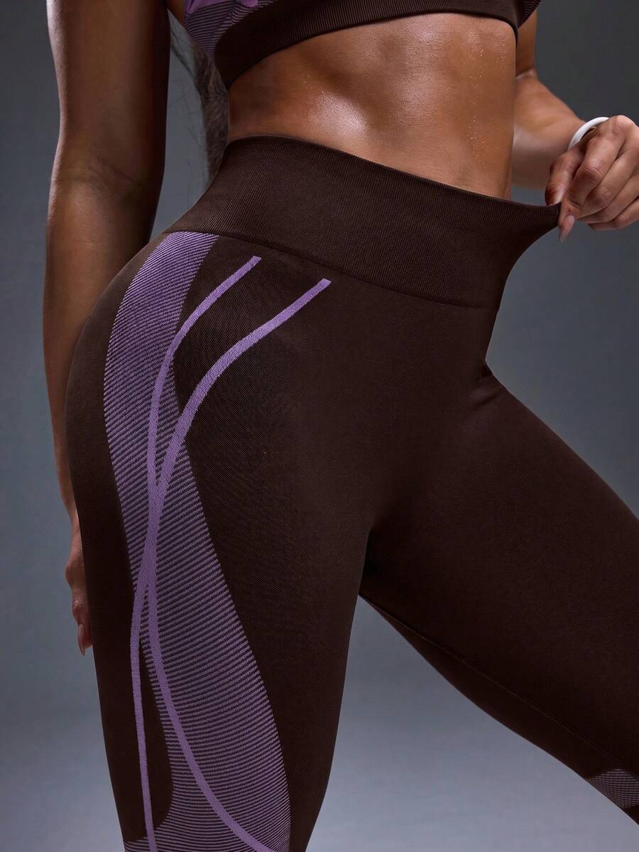 Legging Fitness Feminina Sem Costura com Listras Contrastantes